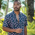 Hibiscus Print ++ men's short sleeve linen shirt in hibiscus print